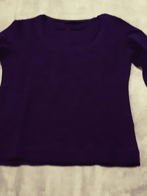 Zara top with scoop neckline, purple cotton, size M
