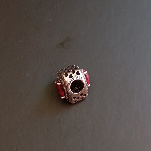Pandora red heart charm like new, silver
