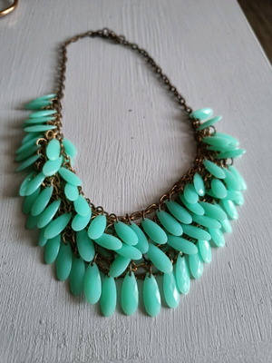 Necklace with turquoise beads like new, stainless