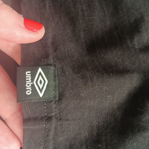 Umbro T Shirt Medium and Large Like New Black and White