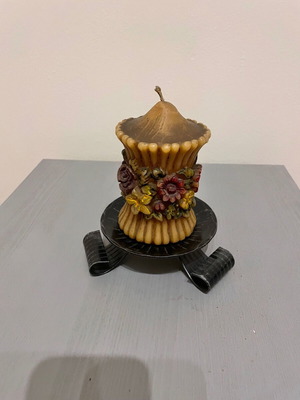 Decorative candle with iron holder new, 13 x 8 cm
