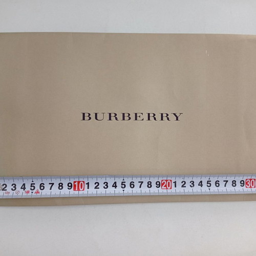 Burberry packaging paper bags envelope used