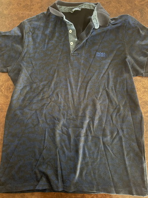 Hugo Boss T-shirt XL new, black and blue