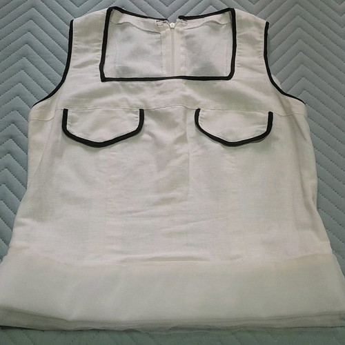 Italian linen top size M like new, linen and tulle with black detail