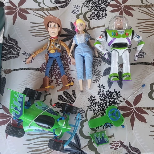 Toy Story figures used, Woody, Buzz, Bo-peep, RC