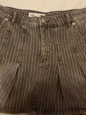 Zara denim skirt, gray