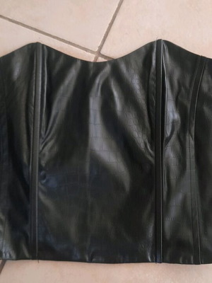 Μπούστο Enzzo Brooke μαύρο σαν καινούργιο με croco effect