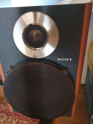 Ηχοσύστημα Sony μεταχειρισμένο με ραδιόφωνο, κασετόφωνο, CD player και 2 ηχεία