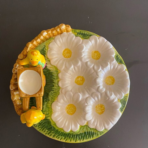 Ceramic decorative item like new