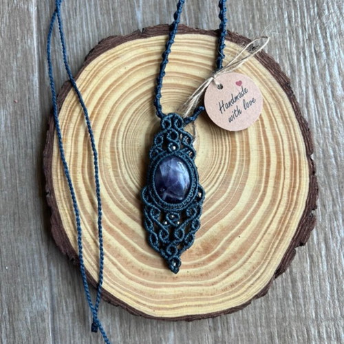 Macrame pendant with amethyst, handmade