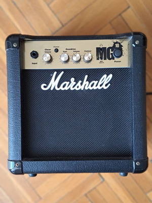 Marshall MG10 24 Watts Guitar Amplifier like new
