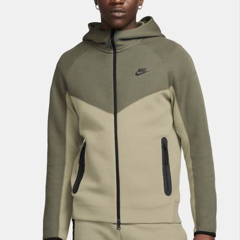Nike Tech Fleece tracksuit new, size S, multicolor