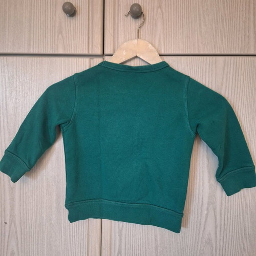 Baby Gap sweatshirt used for 3 years old, green