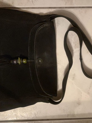 Shoulder bag used, black, sturdy with leather interior