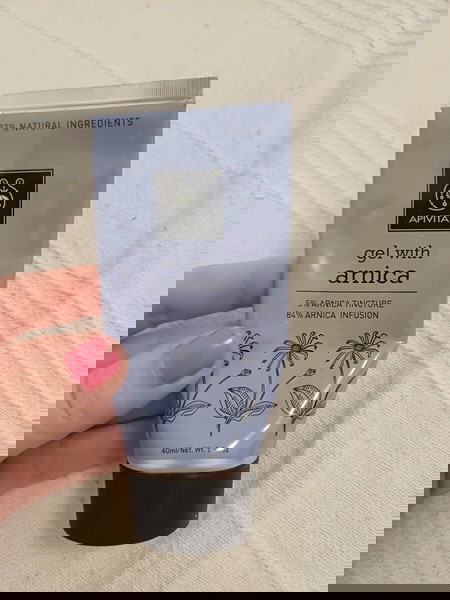 Αρνικα gel Apivita