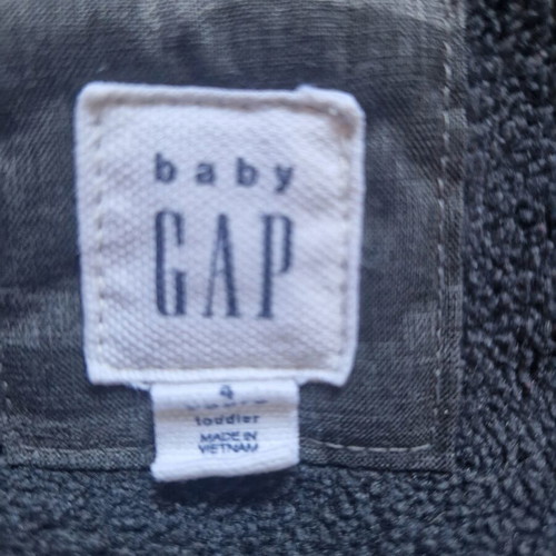 Gap puffer vest like new, size 104 cm, black and gray