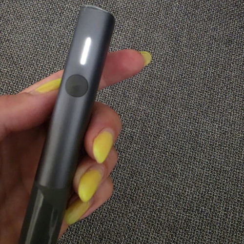 Iqos Iluma One device