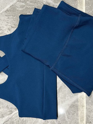 Blue gym set with high-waisted leggings and top
