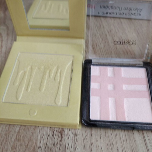 Decorative makeup set like new with Catrice, Huda, Wet n Wild, Golden Rose