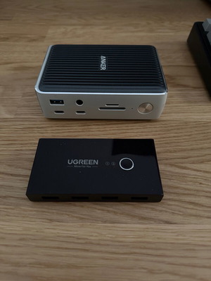 Anker 577 Thunderbolt Docking Station used with original power supply and Ugreen KVM switch