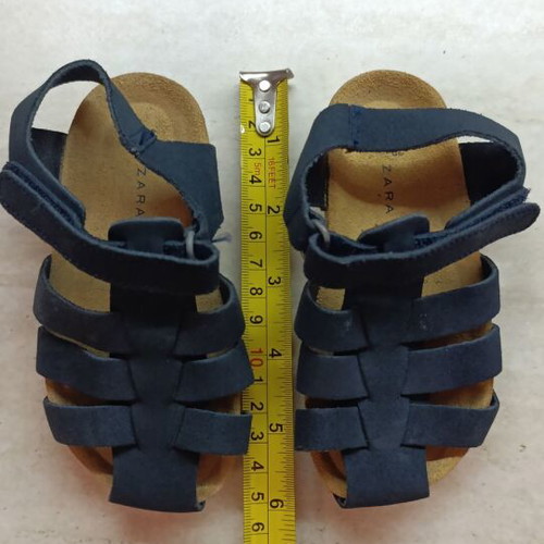 Zara Kids sandals new, dark blue suede, size 22-23