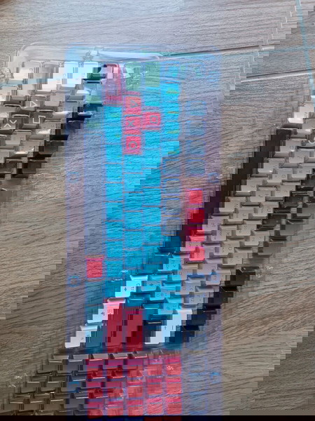keycaps για πληκτρολόγιο μπλέ και μαύρα+ μερικά κόκκινα
