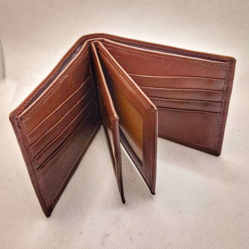 Men's leather wallet made of Argentinian leather, brown, new