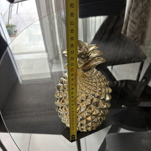 Decorative gold pineapple like new