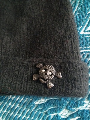 Wool triangular black hat with rock style