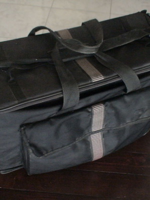 Camera transport bag for large camcorders, used, defective zipper
