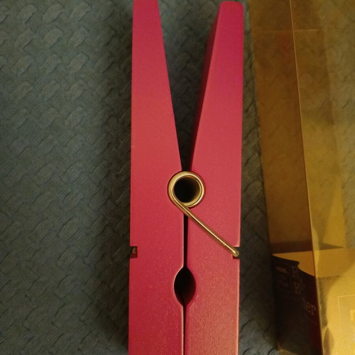 Moses note and photo holder, clothespin shape, 18 x 5 cm