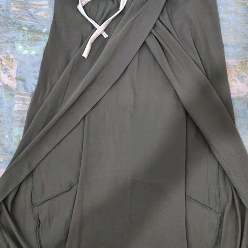 Cotton skirt medium gray with slits and closed bottom like palazzo