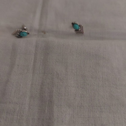 Screw-back earrings new