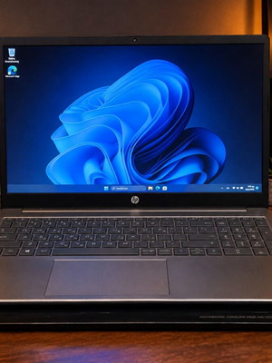 HP φορητός υπολογιστής 15,6" FHD Ryzen 5 16GB DDR5 512GB SSD
