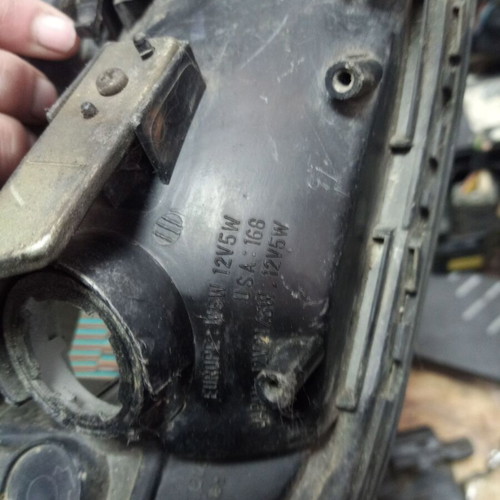 Left turn signal for Mitsubishi Space Wagon used, BP8266211C32