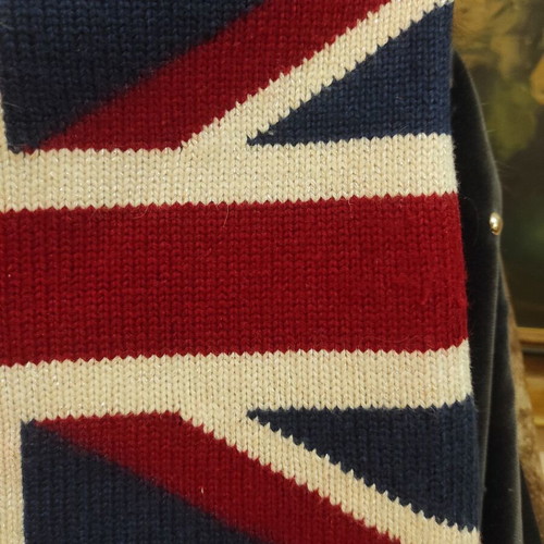 Atmosphere wool sweater with England flag like new, size M