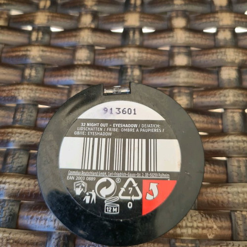 Cien eyeshadow 2 colors like new, light gray and dark gray