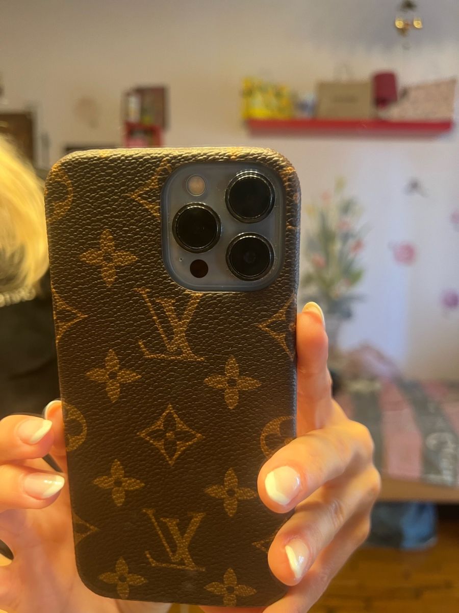 Louis Vuitton iphone case 13 pro max - € 40,00 - Vendora.cy