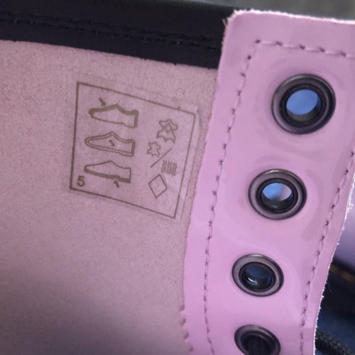 Dr. Martens 1460 W Patent Lamper boots new, pink, size 37