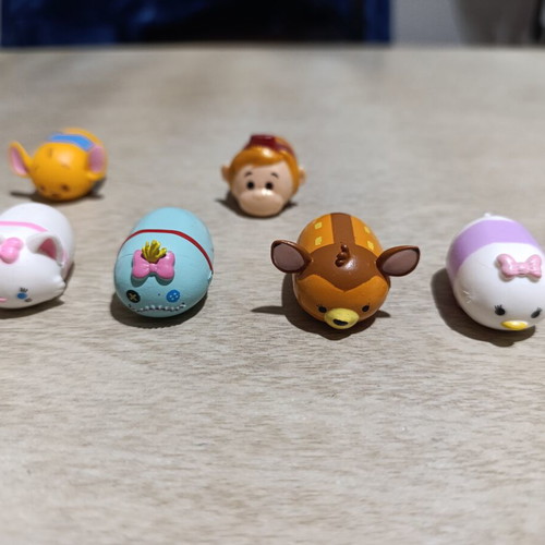 Disney Tsum Tsum set of 7 squishy toys used