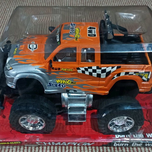 Children's 4x4 toy car new, Early 00s, in original packaging