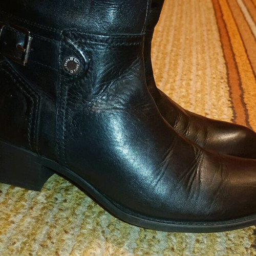 Dasia boots black, like new, size 40