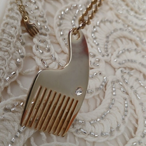 Vintage necklaces set of 2, gold plated, like new