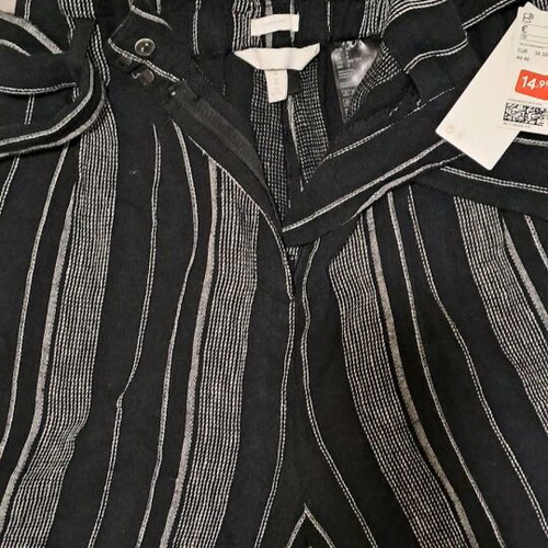 H&M striped short pants size M new