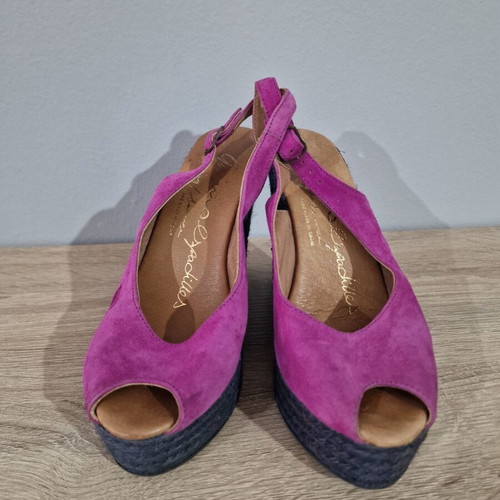 Gaimo purple leather and suede wedge espadrilles sandals size 38 like new
