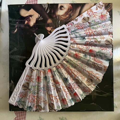 Fan with corals and seahorses
