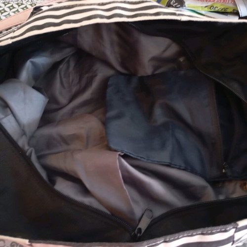 Summer striped bag like new, lightweight fabric