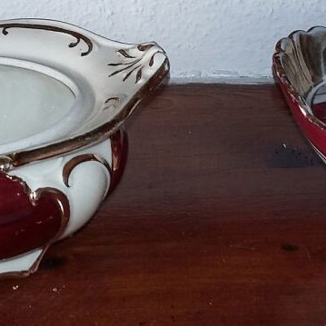 Bordeaux porcelain decorative collection used