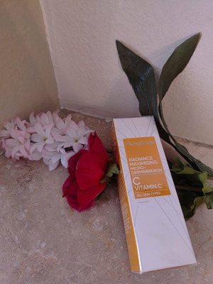 Κρέμα απολέπισης προσώπου Avon Anew Radiance Maximising Micro-Dermabrasion με Βιταμίνη C καινούργια