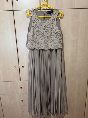 Tassos Mitropoulos pleated skirt with crop top set like new, beige